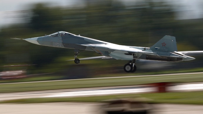 Un des prototype du programme PAK FA qui deviendra le Su57 Actualités Défense | Alliances militaires | Communication institutionnelle défense