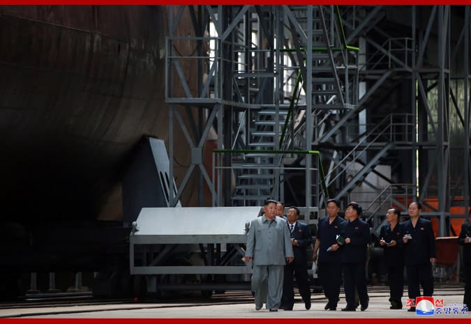 Visit 2 KJU Actualités Défense | Armes nucléaires | Constructions Navales militaires