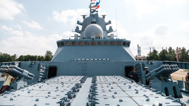Gros plan silos gorshkov 2230 1 Analyses Défense | Constructions Navales militaires | Contrats et Appels d'offre Défense