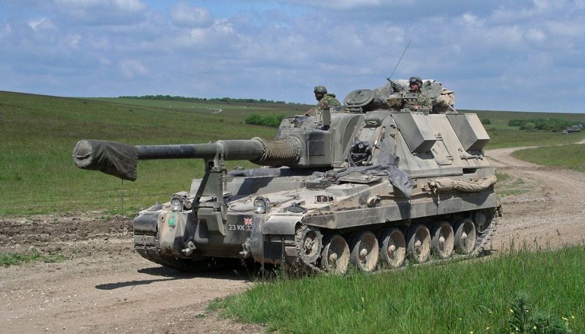 La British Army commande en urgence 14 canons autoportés Archer pour remplacer les AS90 envoyés en Ukraine 1 AS90 british Army Alliances militaires | Analyses Défense | Artillerie