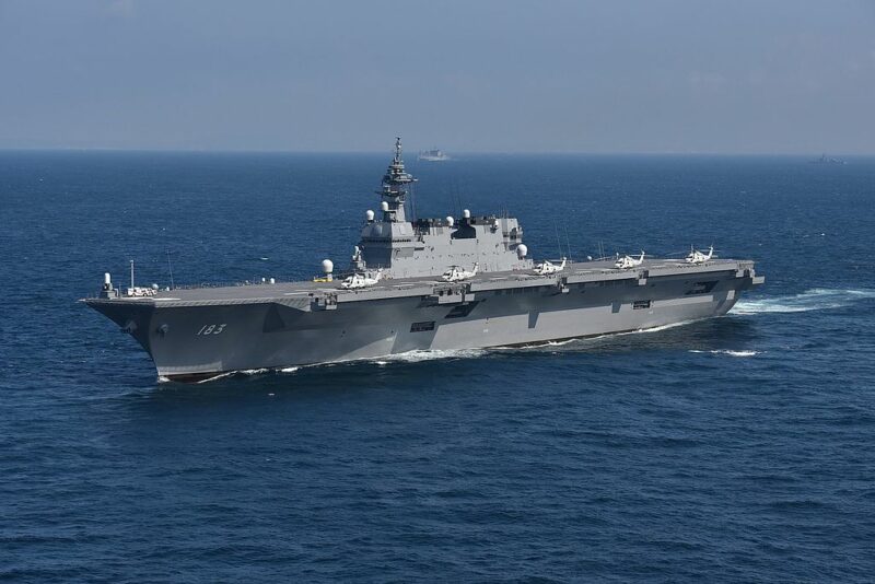 porte-aéronefs Izumo