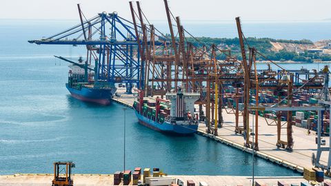 port du piree Actualités Défense | Belgique | Chaine logistique militaire