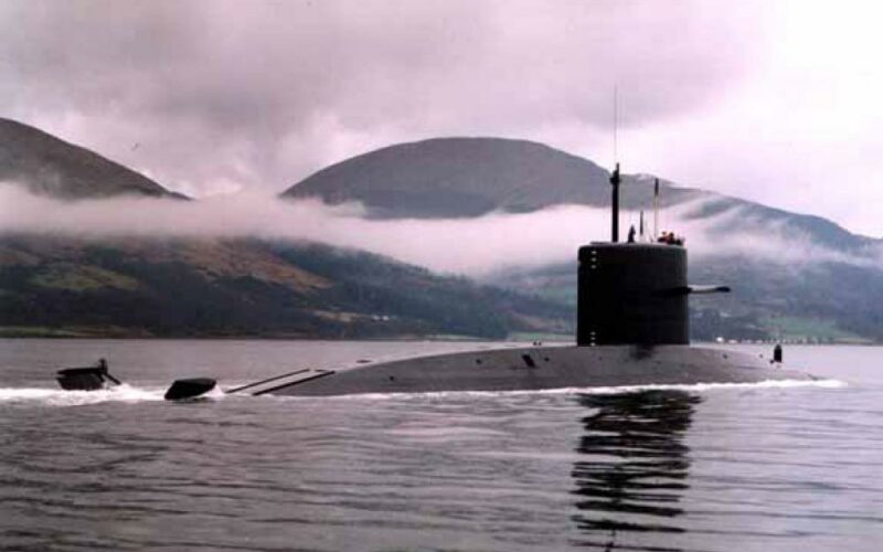 La compétition pour le remplacement des 4 sous-marins Walrus néerlandais se rapproche du dénouement 1 La marine royale néerlandaise met en oeuvre 4 sous-marins de la classe Walrus entrés en service entre 1992 et 1994