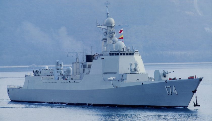 Face à la Marine chinoise, l'US Navy vise le rapport de force dissymétrique dans le Pacifique 1 La marine chinoise admet au service une dizaine de nouveaux destroyers et frégates chaque année