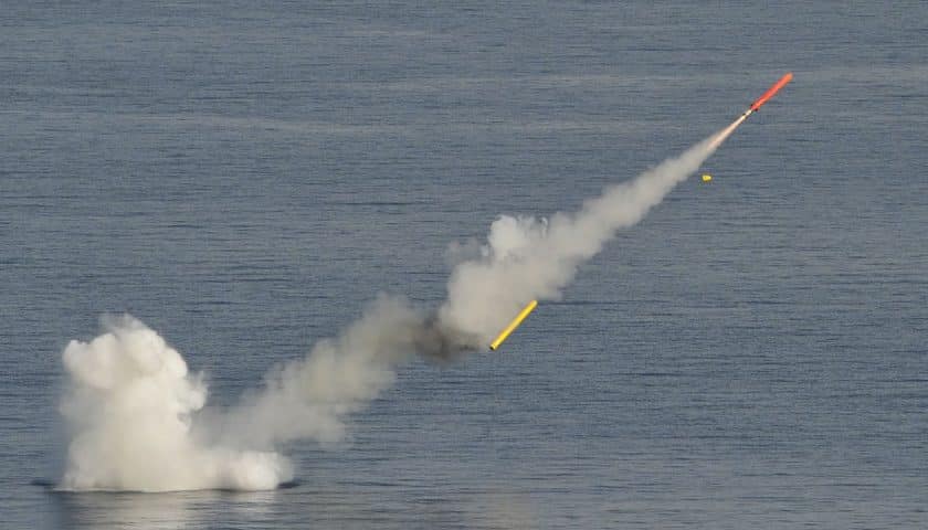 La capacité à mettre en oeuvre des missiles antinavires et de croisière à changement de milieux est une des exigences clés de Varsovie pour le programme ORKA