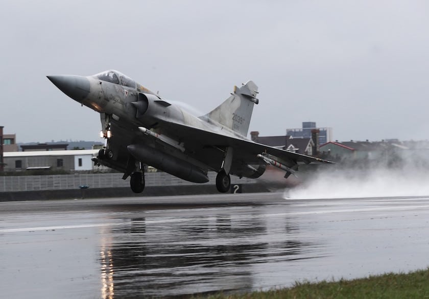 Mirage 2000 taiwan Actualités Défense | Assaut amphibie | Aviation de chasse