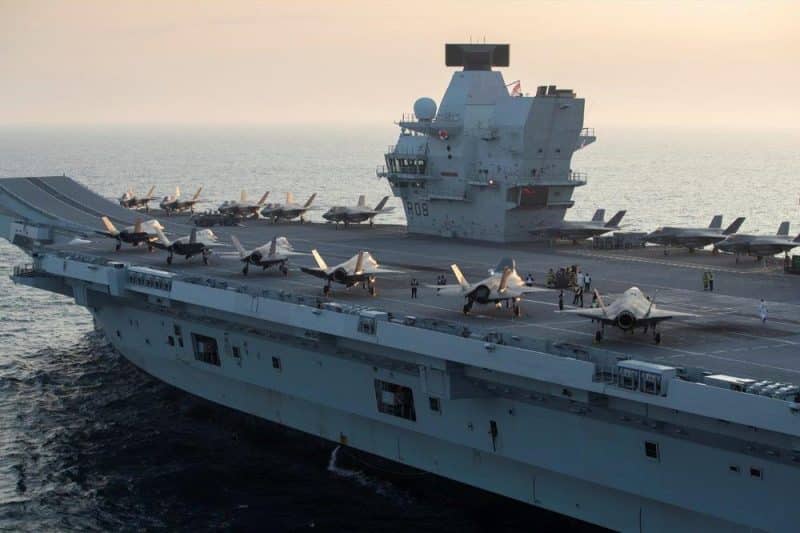 porte-avions HMS Queen Elizabeth