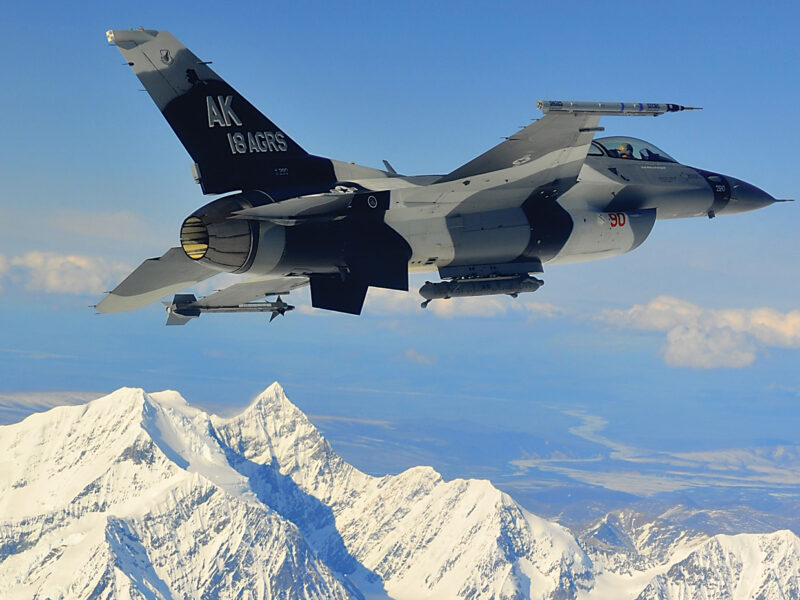 L'US Air Force veut déployer un micro-réacteur nucléaire sur la base de Eielson en Alaska 1 18th Aggressor Analyses Défense | Aviation de chasse | Avions Ravitailleurs