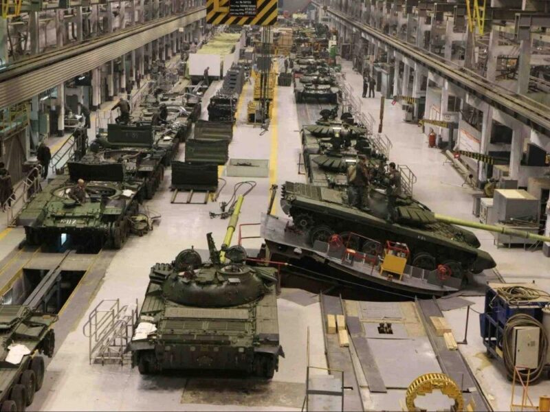 Face à la nouvelle stratégie russe, l'Ukraine vise-t-elle l'extension du conflit ? 1 Kyiv pourrait viser l extension du conflit pour résister à la puissance industrielle russe