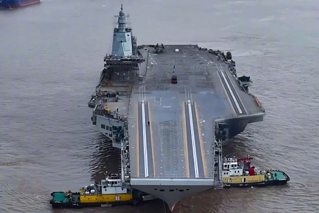 Porte-avions Fujian CV-18 Marine chinoise