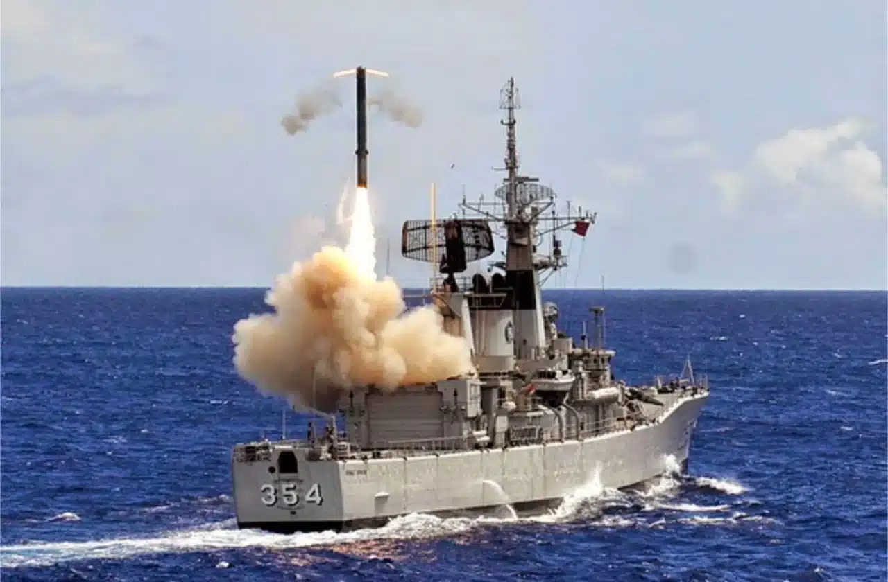 Naval Group propose la frégate FDI à la Marine Indonésienne, rebondissant sur la vente des Scorpene 3 fregate classe Ahmad Yani indonesie