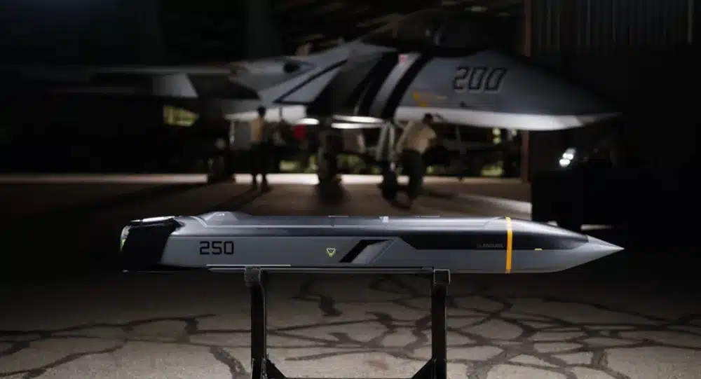 Anduril pari sur la fusion des drones d'attaque et des missiles tactiques 3 drone d'attaque Barracuda-250 Anduril